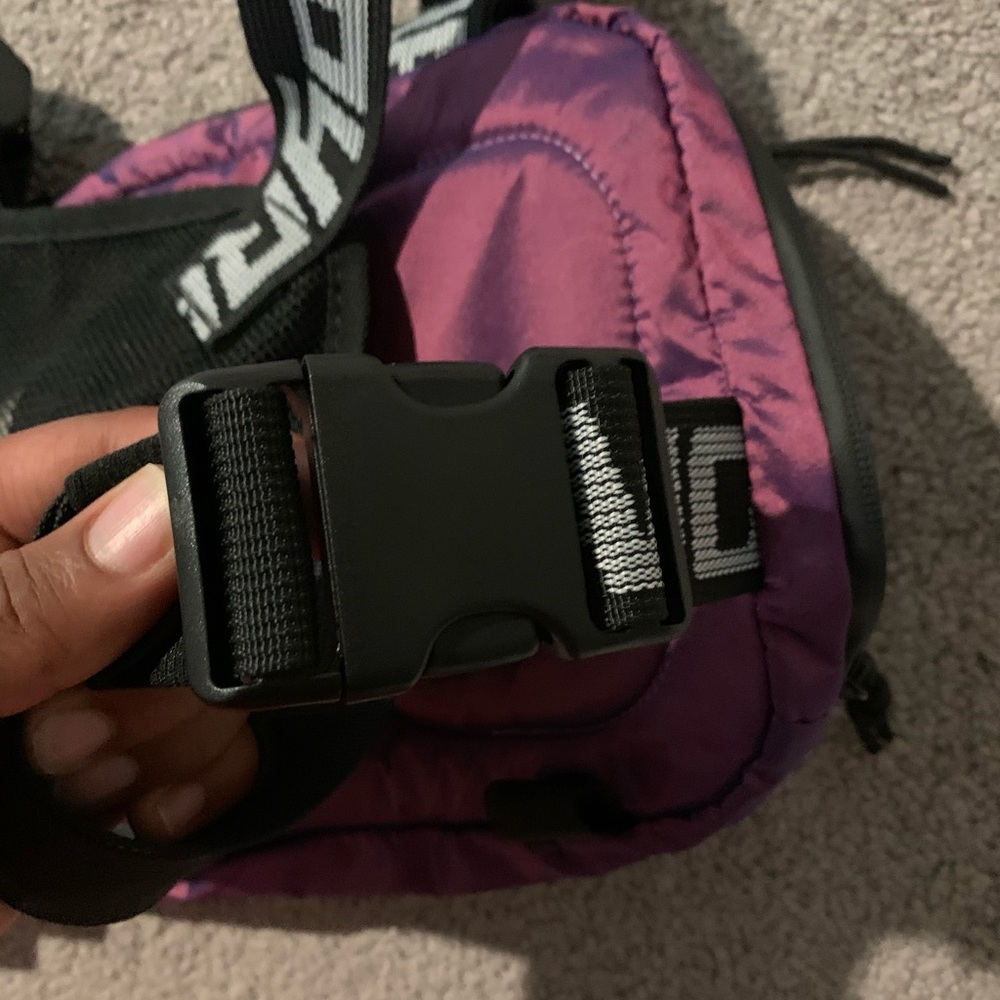 COPY - Black Pyramid Chest Rig Bag - Picture 4 of 6